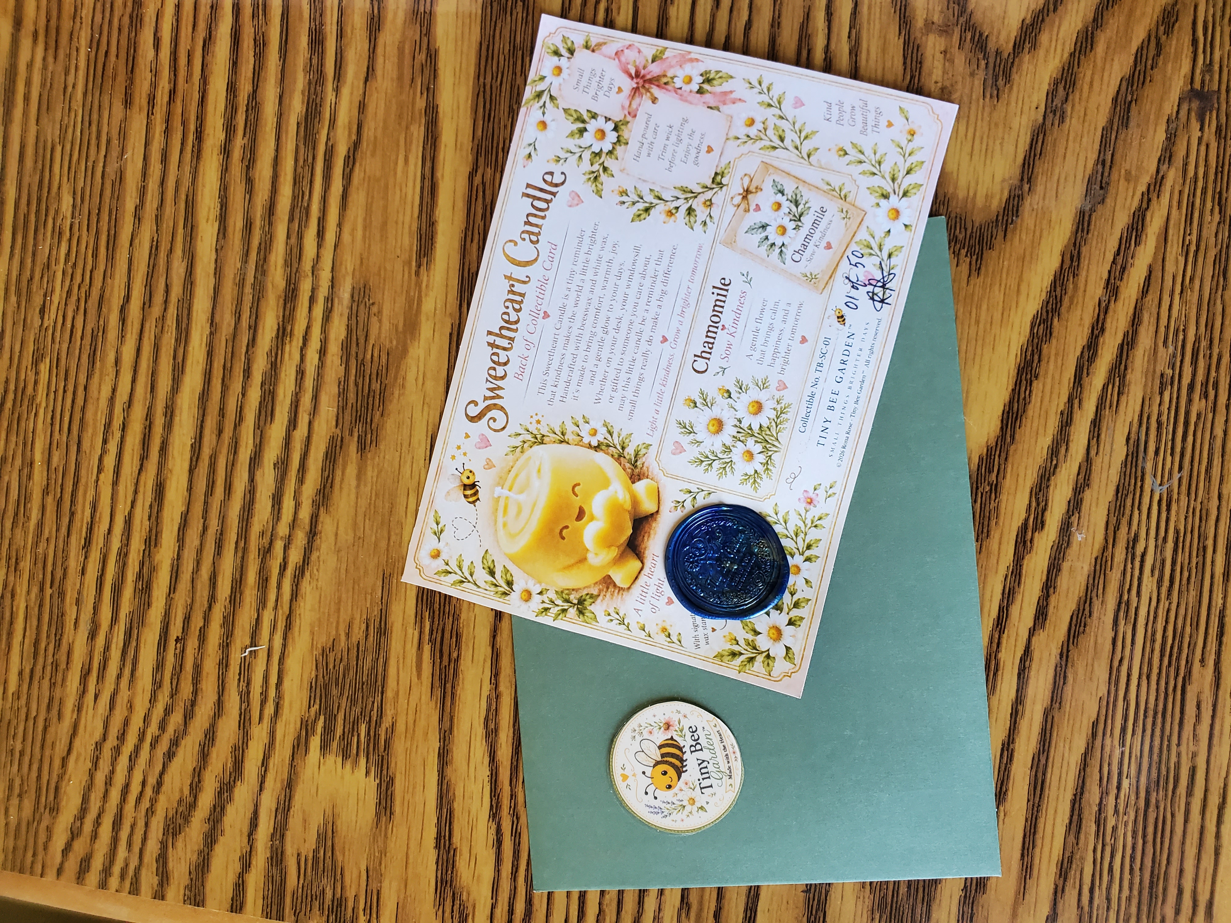 Sweetheart Handmade Beeswax Candle Collectible Card & Chamomile Seeds — Photo 4