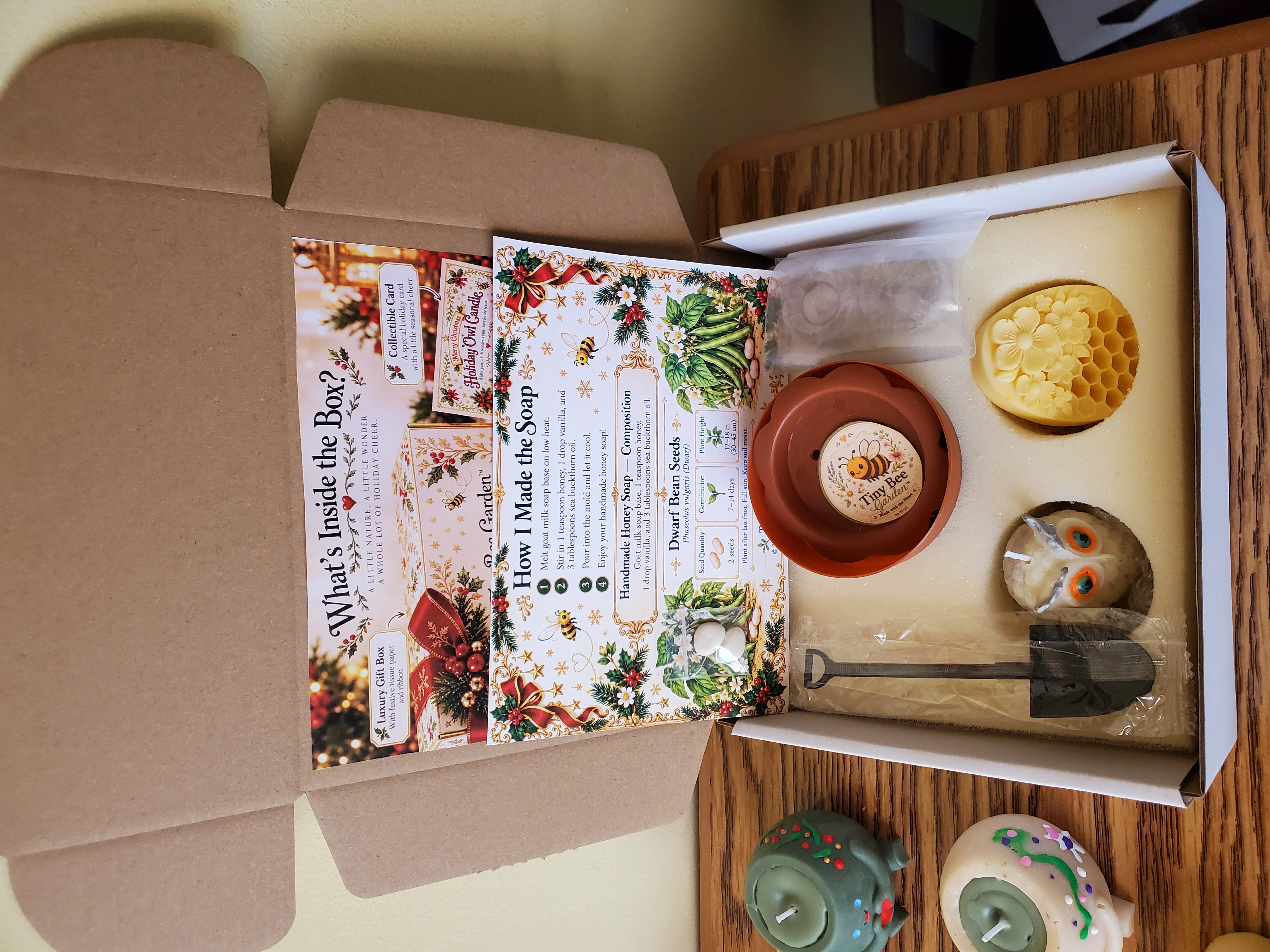 Handmade Candle of White Owl,  Handmade Soap+ seeds in Luxury Holiday Gift Box — Front