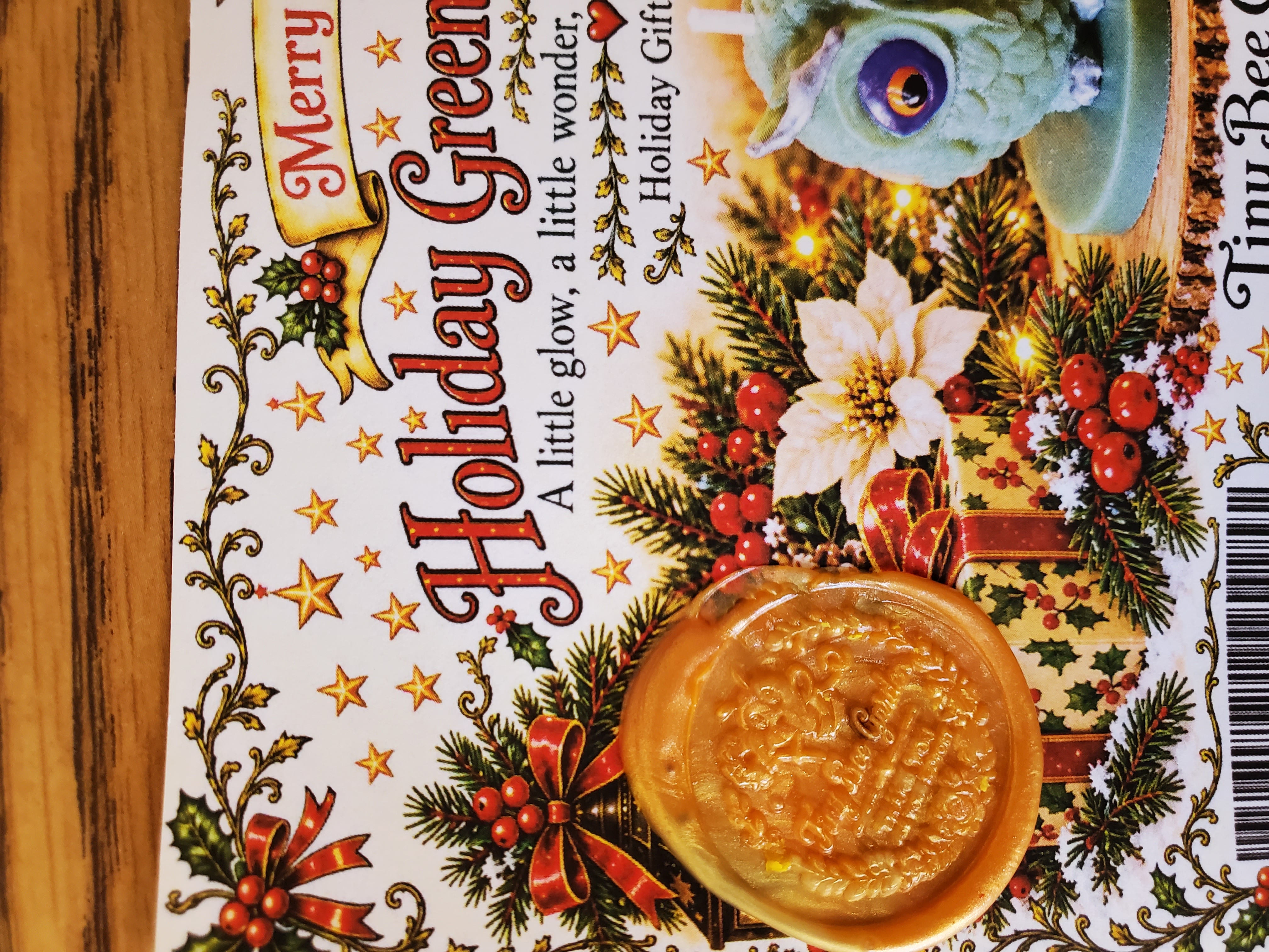 Green Owl Candle Handmade & Collectible Card  in a box with soap & seeds — Back