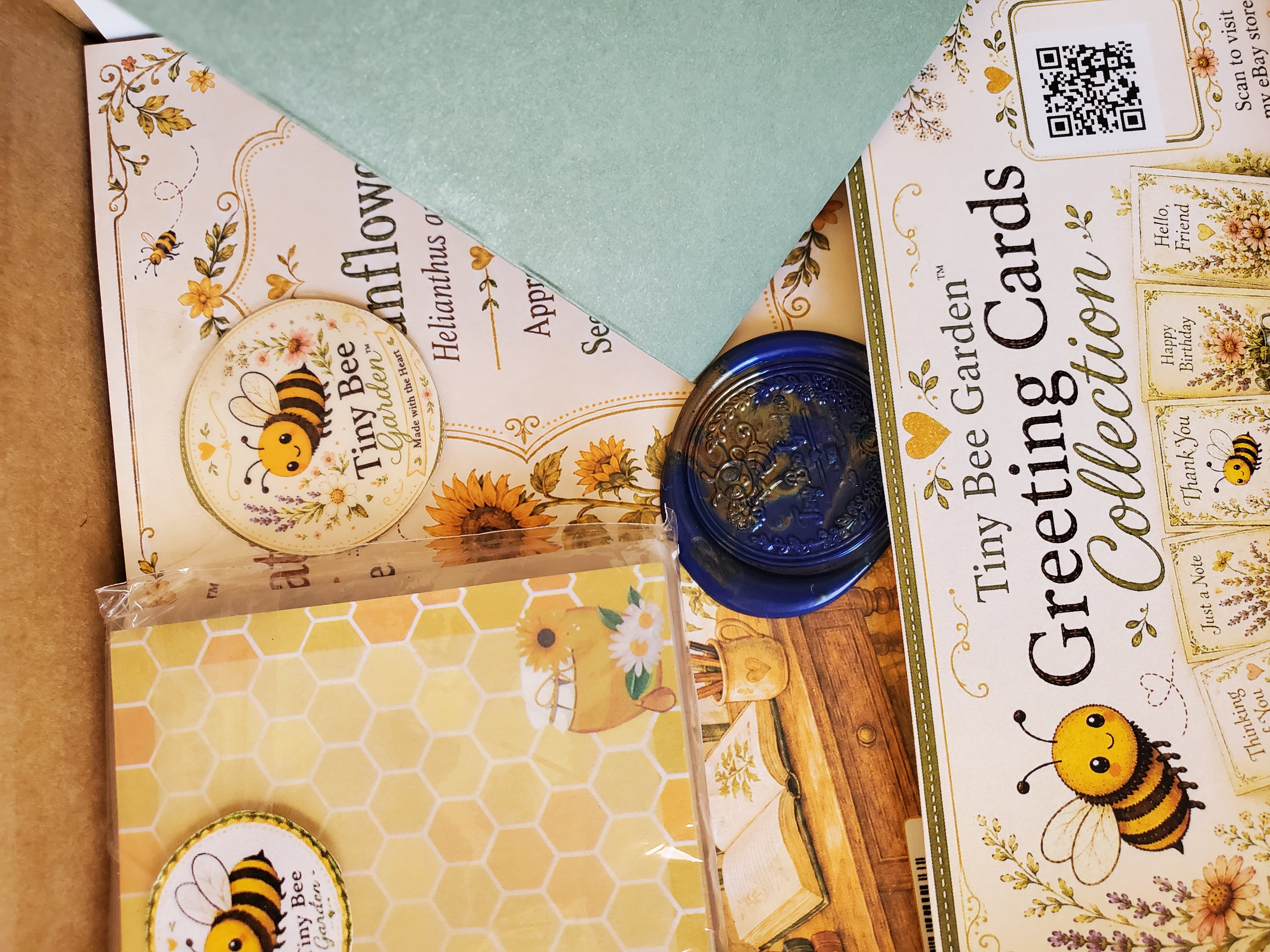 Sweetheart Handmade Beeswax Candle Collectible Card & Chamomile Seeds — Photo 5
